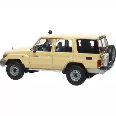 Almost Real Land Cruiser LC76 2017 118