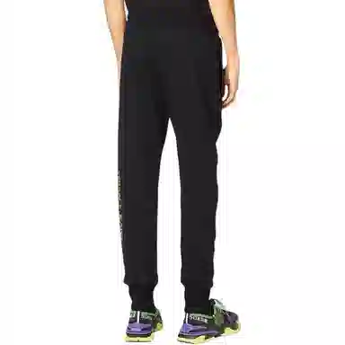 VERSACE JEANS COUTURE Logo