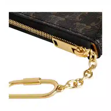 CELINE Triomphe Logo