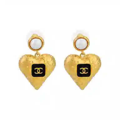 CHANEL Heart Pendant Pearl Earrings Gold