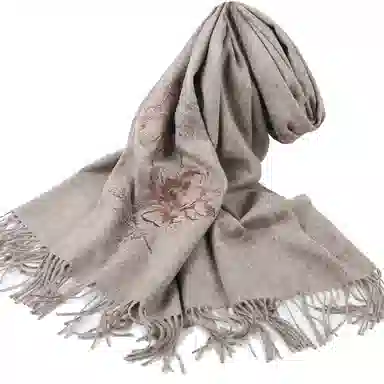 上海故事   手感软糯纯羊毛披肩  绵羊毛围巾围脖   女款