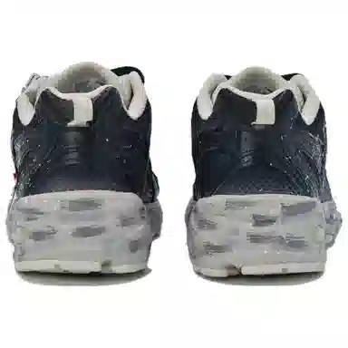 New Balance 530 "Thorn Rose" Black