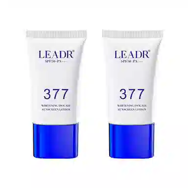 LEADR 377 SPF50+ PA++ 30g