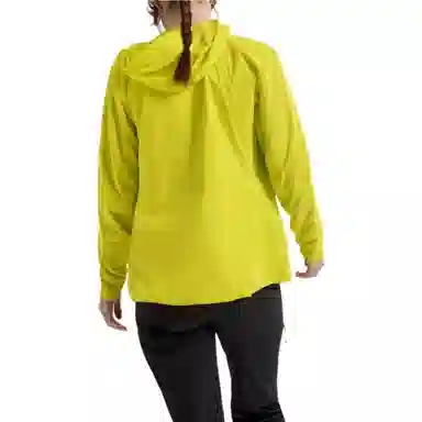 Arcteryx ATOM LIGHTWEIGHT HOODY logo