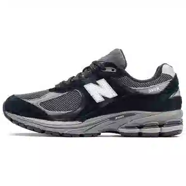 New Balance NB 2002R