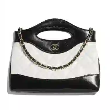 CHANEL 24B 31Bag