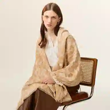 ELLE