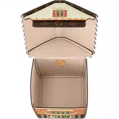 LOUIS VUITTON snires