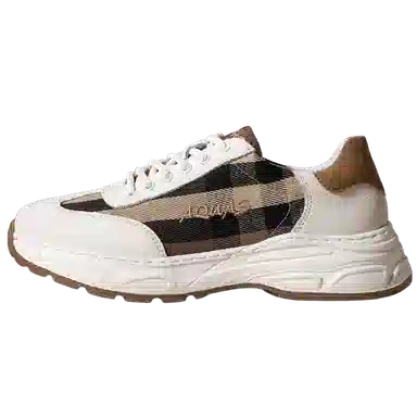 AQUASCUTUM