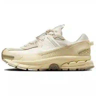 Nike Zoom Vomero Roam Beige