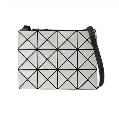 ISSEY MIYAKE Lucent Gloss