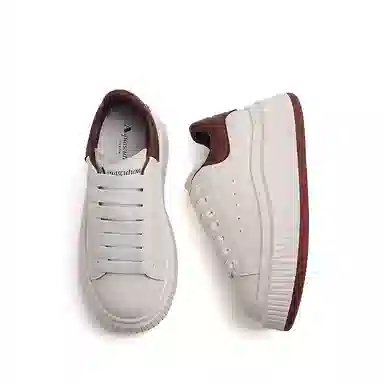 AQUASCUTUM