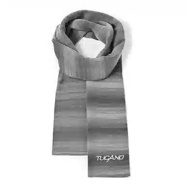 Woodpecker Gradient Knit Scarf