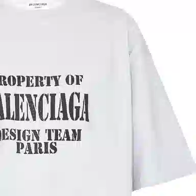 Balenciaga FW22 T