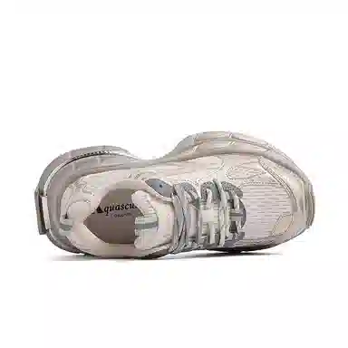 AQUASCUTUM