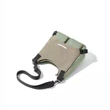 波斯丹顿 潮牌个性轻便 织物 登山包斜挎单肩包 中号 男女同款情侣款 绿色