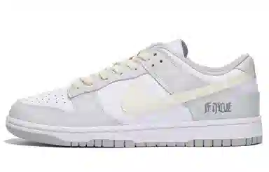 Nike Dunk vibe