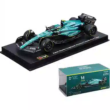 x Aston Martin 18 143AMR23