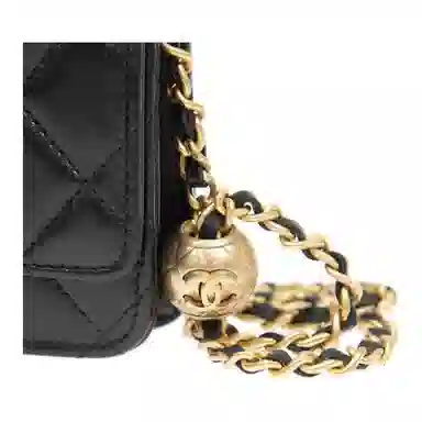 CHANEL 24K Gold Buckle Quilted Chain Bag Black