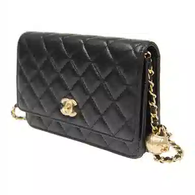 CHANEL 24K Gold Buckle Quilted Chain Bag Black