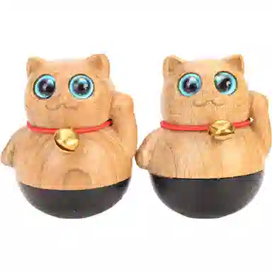 天纵 新中式财源滚滚创意文玩 办公室桌面吉祥物手工艺品  实木雕刻可爱招财猫不倒翁好运手把件 楠木 摆件 男女同款情侣款