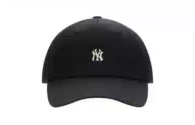 MLB Yankees Black Cap