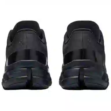 On Cloudflow 4 Black