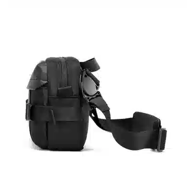 日系斜挎包 潮牌日常通勤旅行百搭轻便单肩多功能运动骑行休闲腰包简约纯色防泼水 牛津纺 胸包 中号 男款 黑色