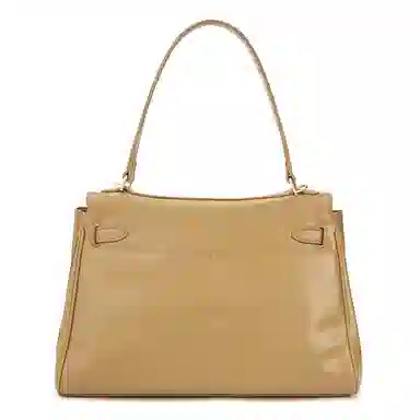 ELLE