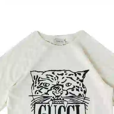 GUCCI T