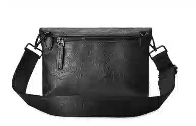 Chusan Crossbody Bag Black