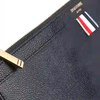 THOM BROWNE