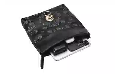 Chusan Crossbody Bag Black