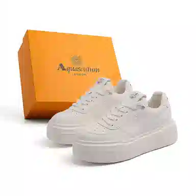 AQUASCUTUM