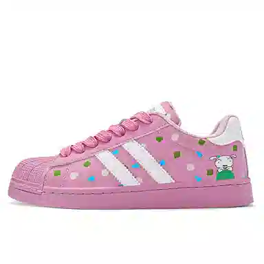 Crayon Shinchan Classic Retro Sneakers