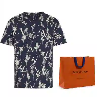 LOUIS VUITTON T