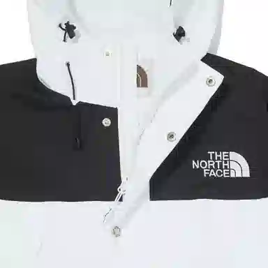 THE NORTH FACE Logo