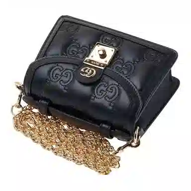 Gucci GG Matelassé Black