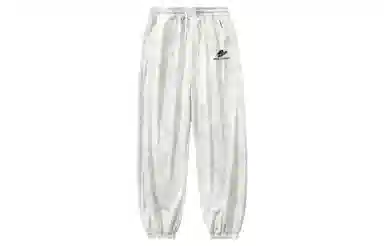 URBAN AUTHENTIC Logo