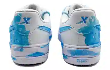 【定制球鞋】特步 空军一号 礼盒款 雪落幽蓝 雪花 泼墨手绘 防滑耐磨 低帮 板鞋 男女同款 冰蓝色