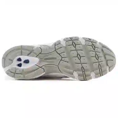 New Balance 740 White