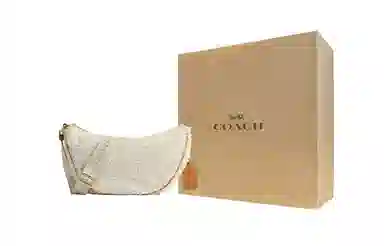 Coach Pace Shoulder 29