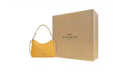 COACH Laurel 31 Logo