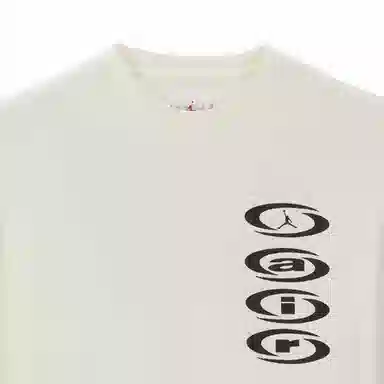 Jordan x Travis Scott T