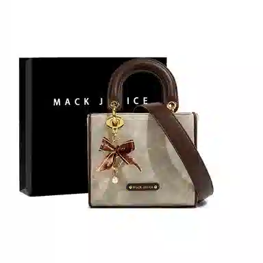 MACKJANICE