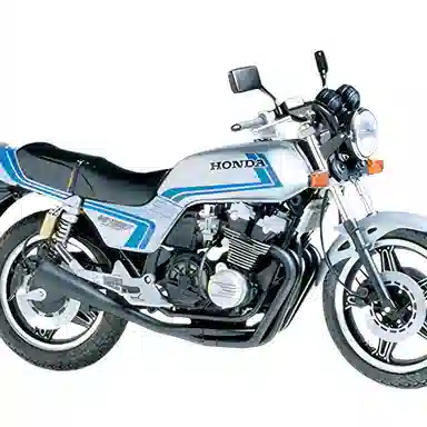 112 CB750F 18.3cm