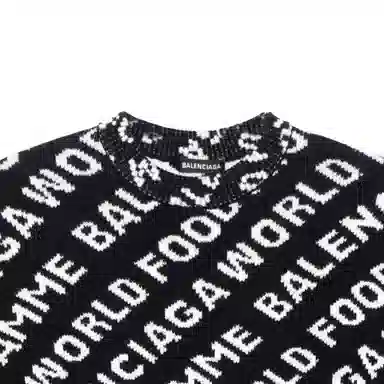 Balenciaga FW21 World Food Programme