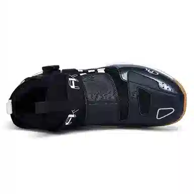 琳峰 超纤皮 专业 训练舒适时尚 防滑耐磨包裹性减震 中帮 羽毛球鞋 男女同款 黑色