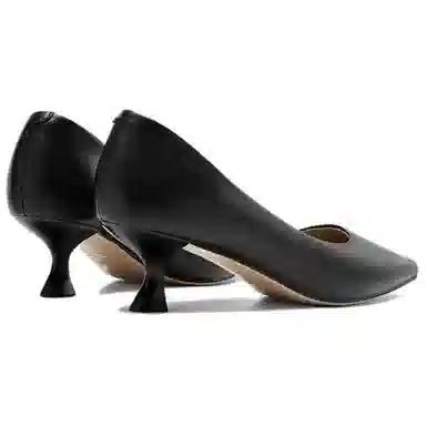 NINE WEST