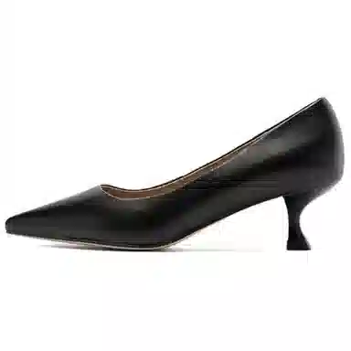 NINE WEST